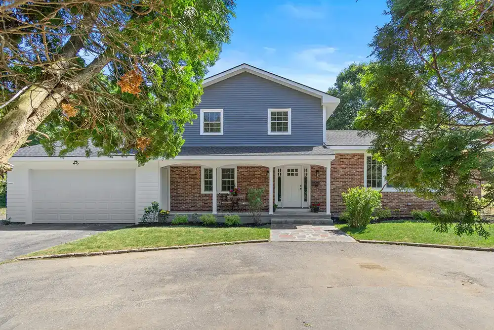 1375 LouisquissetT Pike1