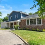 1375 LouisquissetT Pike3